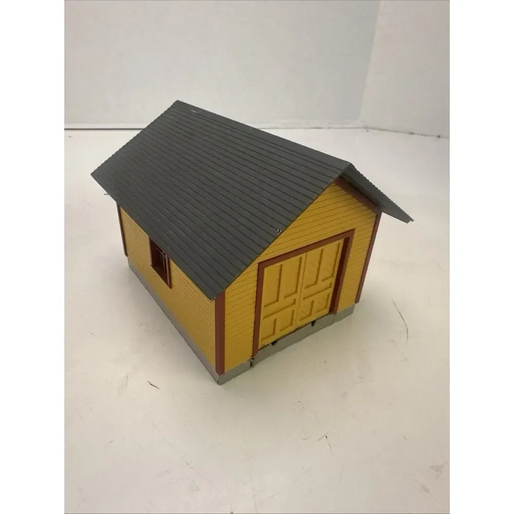 WALTHERS 933-2701, 'O/O-27' SPEEDER SHED